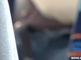 Drzé amatérske gf nesty čerpanej v a autobus